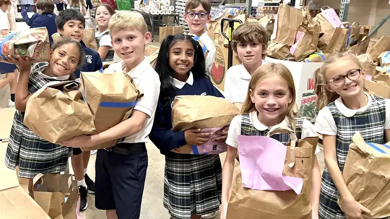 Third Graders Visit Tom Thumb for Their Food Scarcity Project